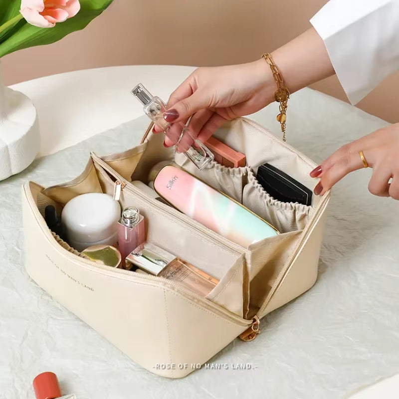 EsoraCase – Beauty Organizer & Reise-Kosmetiktasche